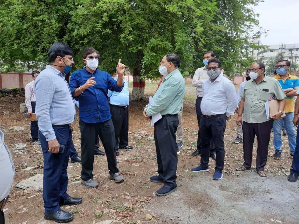 मुख्य सचिव आरपी मंडल पहुंचे बिलासपुर , चल रहे तोड़फोड़ की कार्रवाई का किया निरीक्षण ,दिए निर्देश